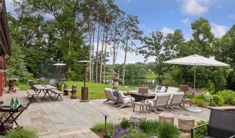 1099 Indian Trl S, Afton, MN 55001