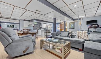 145 Arlington St, Bridgeport, CT 06606