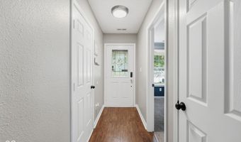 10216 Clear Sky Dr, Avon, IN 46123