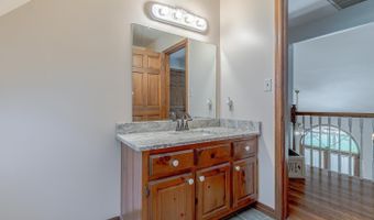 13633 U.S. 62, Ash Flat, AR 72513