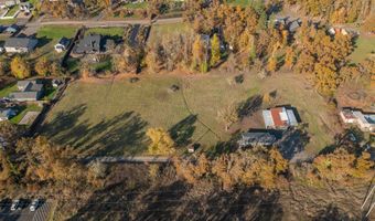210 DORRIS St, Springfield, OR 97477