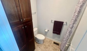 5076 151st St W, Apple Valley, MN 55124