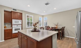 2332 Douglaston, Escondido, CA 92026