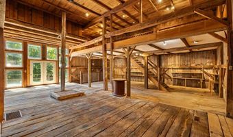 697 County Road 1302, Ashland, OH 44805