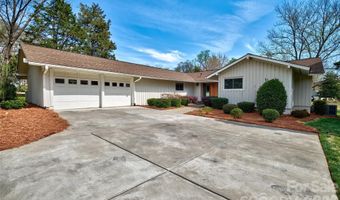 27 Apple Orchard Ln, Lake Wylie, SC 29710