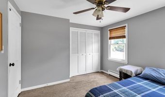 24 Rosewood Dr, Amherst, NY 14221