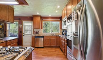 2043 Blanchard CTF Rd, Blanchard, ID 83804