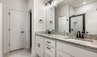 800 Harbison St, Bentonville, AR 72713