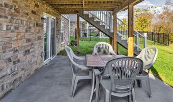 428 Whitetail Meadows Trl, Adams Twp., PA 16046