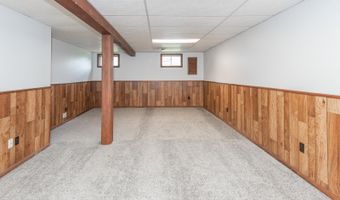 243 Straightoak Ct, Ballwin, MO 63021