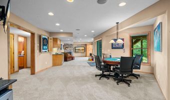 4309 Colleen Ct, Arden Hills, MN 55112