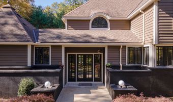 126 Spaulding Rd, Brooklyn, CT 06234