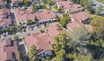 13788 Ruette Le Parc D, Del Mar, CA 92014