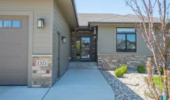 1321 W Stonegate Dr, Sioux Falls, SD 57108