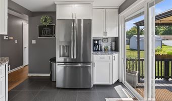 46785 Middle Ridge Rd, Amherst, OH 44001