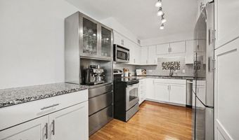 1050 Wall 3B, Ann Arbor, MI 48105