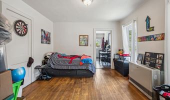 7 Farwell St, Barre, VT 05641
