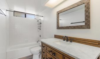 5432 Jon Dodson Dr, Agoura Hills, CA 91301