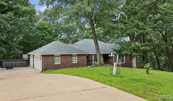 2792 Riebold Cir, Arnold, MO 63010
