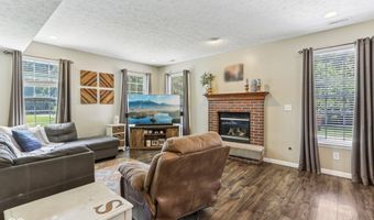 1450 Turfway Ct, Avon, IN 46123
