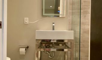 2298 CHAMPLAIN St NW A, Washington, DC 20009