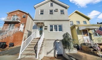 11 E 47TH St, Bayonne, NJ 07002