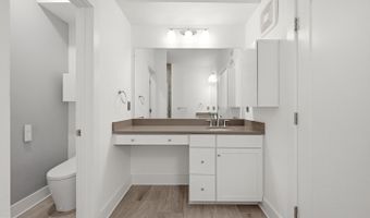 44824 TIVERTON Sq, Ashburn, VA 20147
