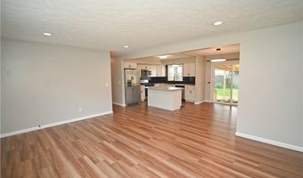 3911 Nottingham Ave, Austintown, OH 44511