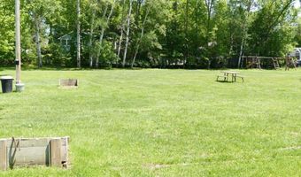 822 138th St 34, Amery, WI 54001