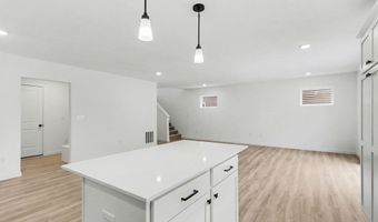 370 Sherman St, Allegan, MI 49010