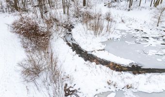 706 26th St, Allegan, MI 49010