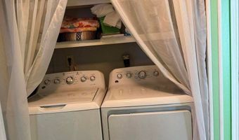 6 G St, Bangor, ME 04401