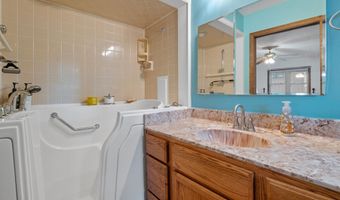 15 Tarifa Ln, Hot Springs Village, AR 71909