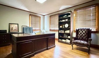 2250 River Rd, Berwick, LA 70342
