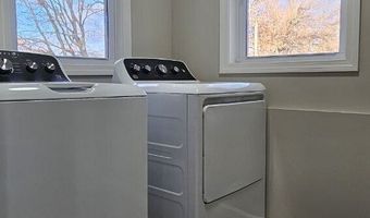 11 Cawley Ct, Bristol, CT 06010