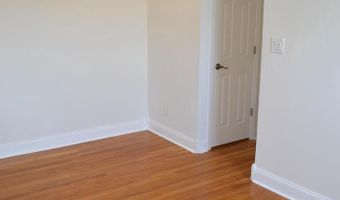 425 KENNEDY St NE, Washington, DC 20011