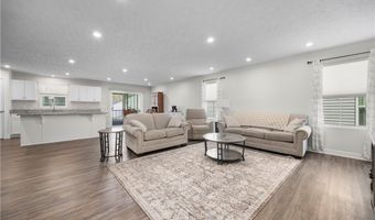 160 Eagle Cir, Amherst, OH 44001