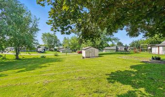 615 Lincoln St, Ainsworth, IA 52201