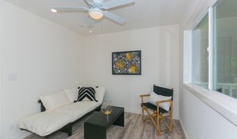 437 Kawailoa Rd, Kailua, HI 96734