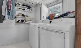15 Driftwood Dr, Coventry, RI 02816