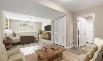 23 Pine Acres Rd, Allenstown, NH 03275