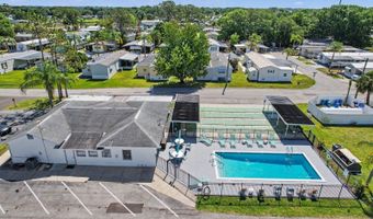 58 Leisure Dr, Auburndale, FL 33823