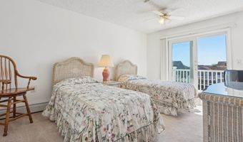 71 Top Sail Ct, Bayville, NJ 08721