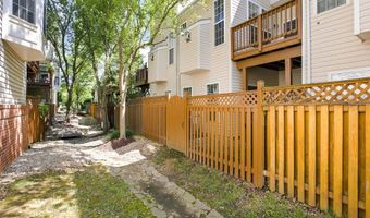 4908 GARDNER Dr, Alexandria, VA 22304