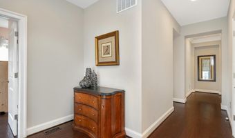41209 SPECKLED WREN Ct, Aldie, VA 20105
