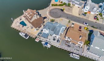 26 Jib Ct, Bayville, NJ 08721