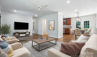 2528 Arnold Dr, Charlotte, NC 28205