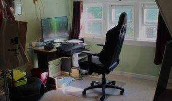 247 Burleigh Rd, Bangor, ME 04401