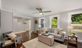 16 Mammoth Rd, Windham, NH 03087