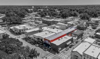 106 Broad St, Bainbridge, GA 39817